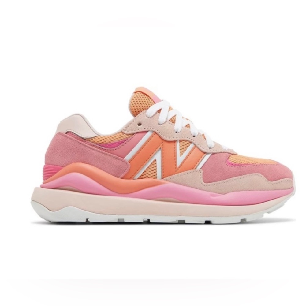 New Balance Valentine’s Sneaker
